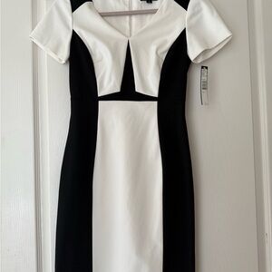 Tahari Asl 

Island Escape Black and White Midi Dress